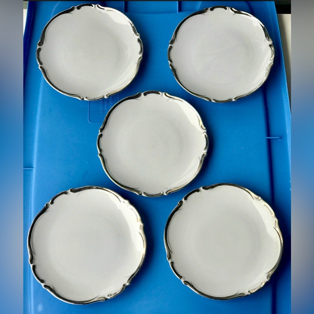Lot of 5 Mid Century Vintage Discontinued Harmony House Starlight Bread Plates